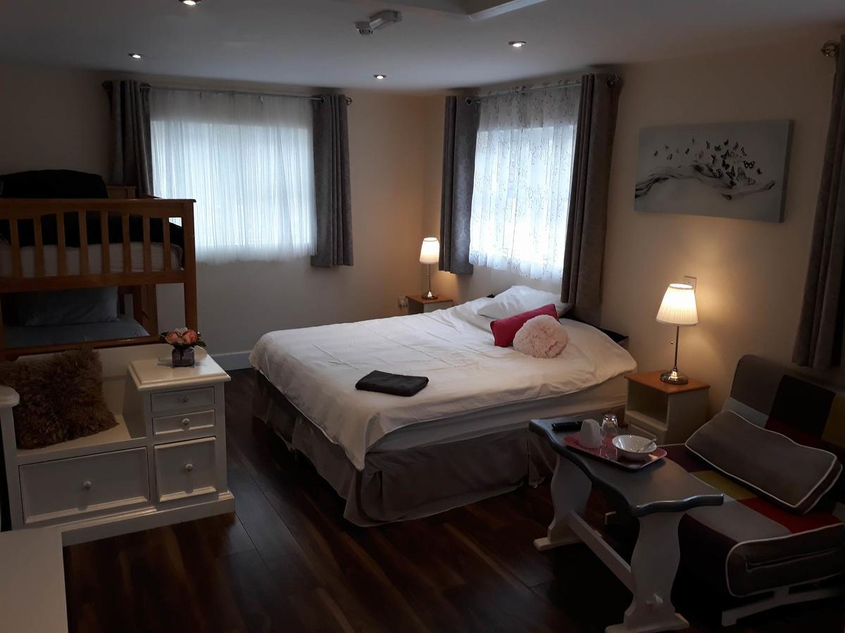 Ridge-Rock Accommodation Carrick-on-Shannon Exterior foto